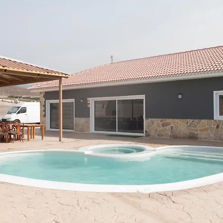 Marpacos * Σάντα Κρουζ Τενερίφης